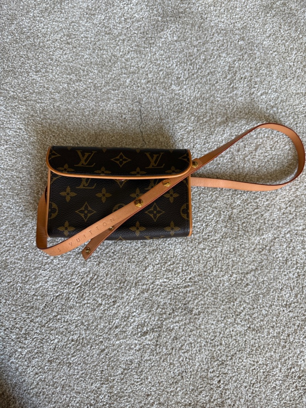 Louis Vuitton Florentine Monogram Waist Bag -Iconic print in wonderful condition